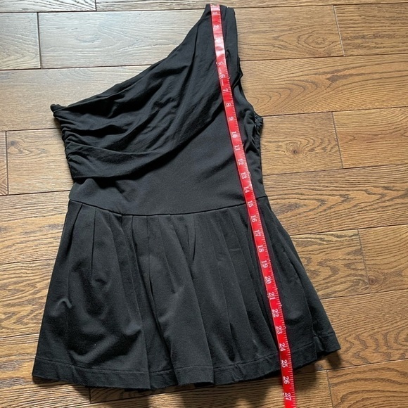 [H&M] One Shoulder Blouse - Picture 6 of 11